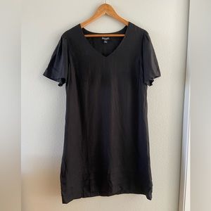 Nicole Miller Linen Shift dress with pleated hem